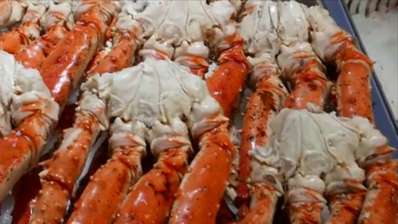 Frozen cooked king crab legs